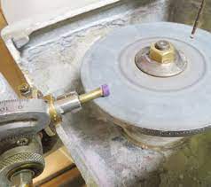 To establish the basic cabochon shape you will begin with the 170 grit diamond lap. How To Make Cabochons