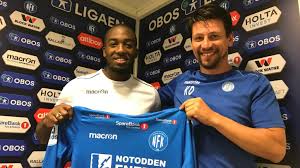 I recommend you to visit sortitoutsi.net personally i'm using metallic logos megapack because it is large and has logos for almost all clubs in the database. Mac Intosch Pa Plass I Obos Ligaen Sporten Com