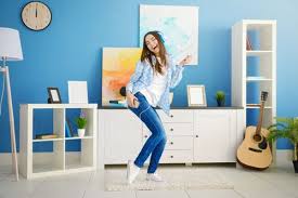 5 Forms Of Dance That Will Help You Lose Weight Healthifyme She is busy bringing up her little brother, marc, and has an intense relationship with her father, christian. dance that will help you lose weight