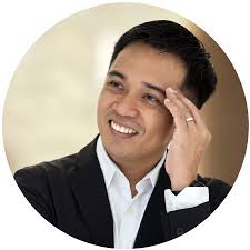 LLOYD LUNA • Best Filipino Motivational Speaker