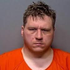 A northern Kentucky man was arrested for robbery after handing the clerk a  note claiming he had a gun. Taylor Mill police said officers responded to a  reported robbery at the Marathon