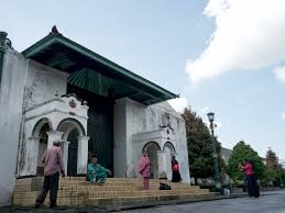 Potensi kuliner desa imogiri adanya pusat jajanan di desa imogiri yang terletak di lapangan demi tepatnya di wilayah imogiri bagian utara. Foto Penutupan Sementara Wisata Milik Keraton Yogyakarta Indozone Id