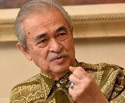 Former prime minister abdullah ahmad badawi's special officer, jefridin atan. Report Former Premier Abdullah Expected To Be Dropped As Petronas Advisor The Star