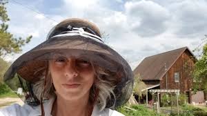 Team 1 — The Bee Sisterhood