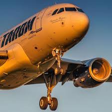 Cauta bilete de avion tarom, wizz air, blue air, ryanair. Cursele Aeriene Romania Italia Reluate De SÄƒptÄƒmana Viitoare CondiÈ›ii De Zbor Stiri Diaspora