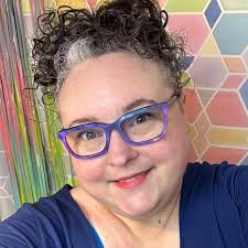 Is there any plus size omegaverse out there?