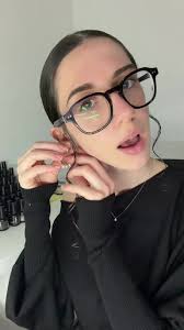 il mio ragazzo doppia il mio video 😭 #pressonnails #pressonnailbusine...