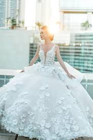 Social Media Sensation Wedding Dress Designer Mak Tumang Wedding Dresses Wedding Dress Tulle Lace Bridal