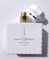 Le parfum or noir est référencé dans de nombreux ouvrages sur l'histoire des. Pascal Morabito Paris Pure Perle Eau De Parfum Review Eau De Parfum Parfum Recettes De Parfum