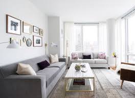 12 Tips For Making Mismatched Furniture Look Chic Af Mismatched Living Room Furniture Apartment Decorating For Couples Mismatched Furniture