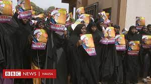 He is the head of nigeria's islamic movement, which he founded in the late 1970s, when a student at ahmadu bello university, and began propagating shia islam around 1979, at the time of the iranian revolution—which saw iran's. Mata Yan Shi A Sun Yi Zanga Zangar Neman A Saki El Zakzaky Bbc News Hausa