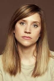 Sarah Pellerin's Instagram, Twitter & Facebook