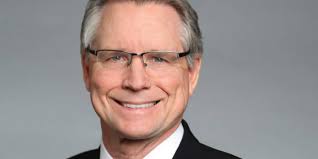 ADA Names New President-Elect, Installs New Trustees