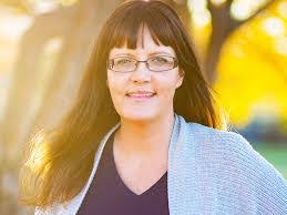 Sandy Rowley's Instagram, Twitter & Facebook