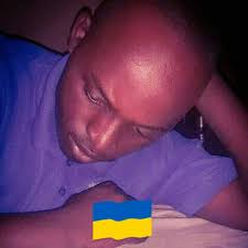 Neste momento Rosa e Nelson pares do Programa Par-Perfeito, ja se encontram  no Café 24 e Restaurante