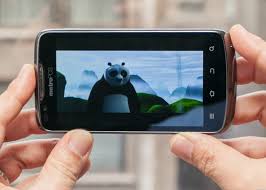 The ZTE Anthem 4G's old-school Android ...
