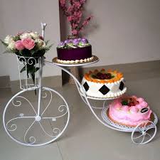 Tortenunterlagen selbst basteln, torten einstreichen & einschlagen, den cake drum eindecken: 21 Brilliant Image Of Birthday Cake Big Size Images Large Cake Stands Wedding Cake Stands Cool Birthday Cakes