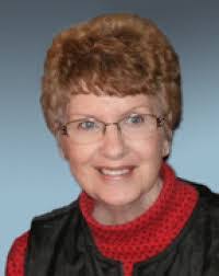 Michelle Lande's Instagram, Twitter & Facebook