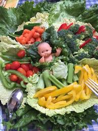 A healthy and cute vegetable tray is the perfect holiday party food! Baby Shower Food For Girl Veggie Tray Fruit Platters 17 Ideas