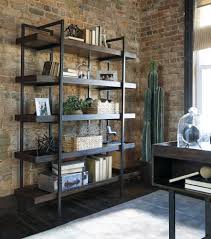 Pin By Maria Punzo On Apartmento Ideas Industrial Office Decor Home Office Design Contemporary Decor