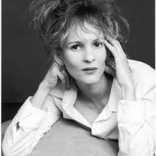 Fern Jeffries (@fernatme)