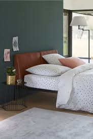 La Redoute Interieurs Nos Coups De Cœur Dans La Nouvelle Collection Tete De Lit En Cuir Lit Design Chambre Style Industriel