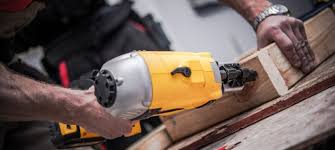 There were choices of 15, 16 and 18 guage. 12 Different Types Of Nail Guns And Their Uses Lookwhosauto