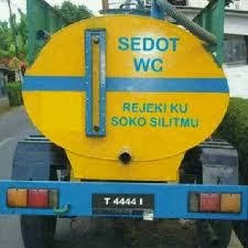 Berapa gaji sopir truk cabe? Status Status Lucu Dan Galau Di Bak Belakang Mobil Truk Berbagi Tak Pernah Rugi