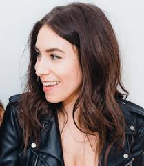 Lauren Caruso's Instagram, Twitter & Facebook