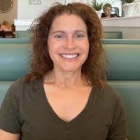 Jen Branson's Instagram, Twitter & Facebook