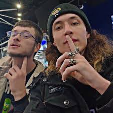 Brandon Hartman (@r3bornthephoenix) • Instagram photos and videos