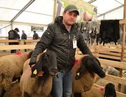 Anunțuri actuale privind vânzarea de terenuri în chișinău și moldova. Un Profesor De MatematicÄƒ CreÈ™te Cu Succes Cea Mai Mare RasÄƒ De Oi Din Lume Tot Ce Trebuie SÄƒ È™tii Despre È›igaia De Serbia