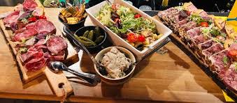 Le Tire Bouchon Frejus Restaurant Avis Numero De Telephone Photos Tripadvisor