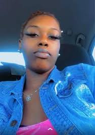 Happy Birthday to my favorite cousin in the whole wide world 🎉🎊🥳 I love  ❤️ you 🥰😍😘