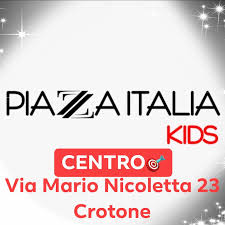 Approfitta della gift card piazza italia, acquistala direttamente in negozio, disponibile per te nei tagli da 15€, 25€, 50€, 75 e 100€ da utilizzare per l'acquisto di prodotti presso tutti i punti vendita. Piazza Italia Centro Negozio Di Abbigliamento Per Bambini A Crotone