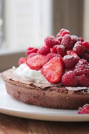 Chocolate Cake With Cream Strawberries And Rasberry Fondant Au Chocolat Avec Creme Fouettee Et Fruits Rouges My Favorite Things Cool Pins Yummy Food