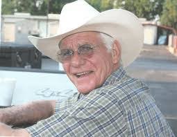 Tom Muirhead's Instagram, Twitter & Facebook