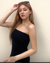Nancy Jewel McDonie : rNancyMcdonie