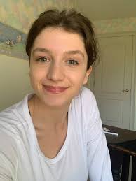 Where to find an eyebrow threading place in Lakeland that doesn't make  eyebrows too thin?