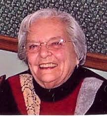 Violet Morse's Instagram, Twitter & Facebook