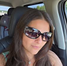 I am too afraid to leave 13 years I been his prisoner💔😭