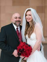 He's about 5'6''.not that tall :celebrity tv chef jeffrey duff goldman is 43 years old (birthdate: Exclusive See Ace Of Cakes Star Duff Goldman S Wedding Photos Martha Stewart