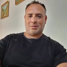 Que sabroso tener gas en su casa!!! En cambio en Bejuma no sabemos para  cuando nos traen llenos los cilindros que pagamos antes de navidad!