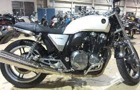 cb1100 585 000円 10年式 走行 1 187ｋｍ 転倒傷 潮風の錆び腐食 転倒 ホンダのバイク 潮風