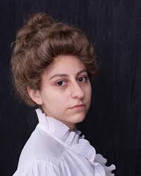 Gibson Girl! Looking back