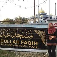 I don't understand why you're so shy to hit it. Masjid Abdullah Fakeh Parit Raja Batu Pahat Batu Pahat Johor