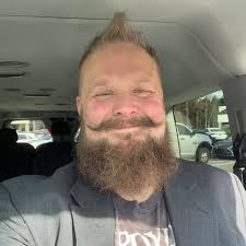 Y'all gas this lady up!! Look at those curls!!