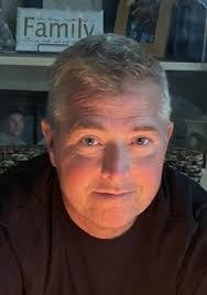 Amanda Emigh's Instagram, Twitter & Facebook