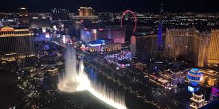 If you are visiting las vegas and are staying at the cosmopolitan las vegas hotel and casino, we think it's worth when checking into your cosmopolitan room, put $20 dollars between your id and credit card and ask the. Visual Treat A Review Of The Cosmopolitan Las Vegas Travelupdate