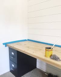 Diy Industrial Farmhouse Desk Honeybear Lane Home Office Design Diy Computer Desk Home Office Decor